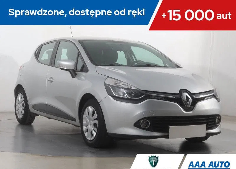 samochody osobowe Renault Clio cena 36000 przebieg: 123294, rok produkcji 2016 z Przasnysz